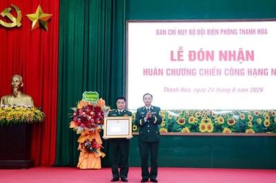 Chỉ huy trưởng Ban chỉ huy Bộ đội Biên phòng tỉnh Thanh Hóa được tặng thưởng Huân chương chiến công hạng nhì