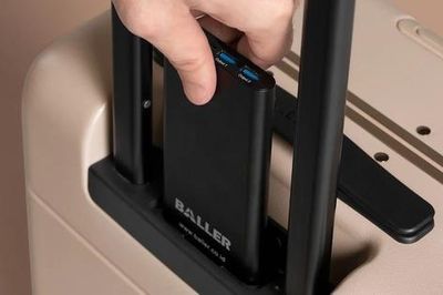 Quy định mới về sạc dự phòng khi đi máy bay từ ngày 1-7