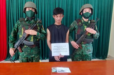 Khởi tố các đối tượng về hành vi vận chuyển, tàng trữ trái phép chất ma túy