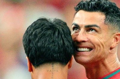 Video bóng đá Bồ Đào Nha vs Uzbekistan: Vũ điệu Ronaldo
