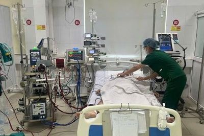Cô gái trẻ suy đa tạng, viêm cơ tim tối cấp đã thoát khỏi 'cửa tử' thế nào?