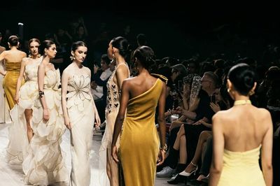 'Golden Heart Veil' khắc họa chân dung những phụ nữ có 'trái tim vàng'