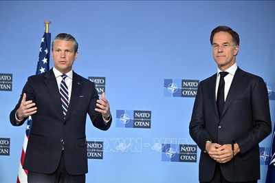 NATO tìm cách hạ nhiệt căng thẳng với Mỹ trước hội nghị Ankara