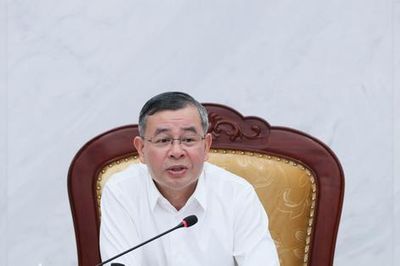 Bộ Tài chính thúc EVN, Petrovietnam, TKV tăng tốc đầu tư, bảo đảm tăng trưởng 2 con số