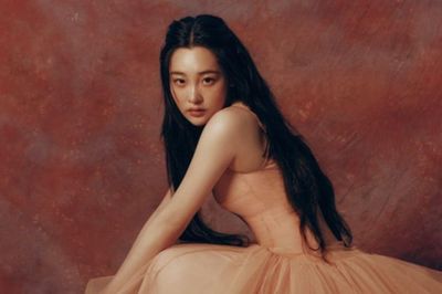 Kim Min Ha gây chú ý với vóc dáng gầy gò khiến người hâm mộ lo lắng