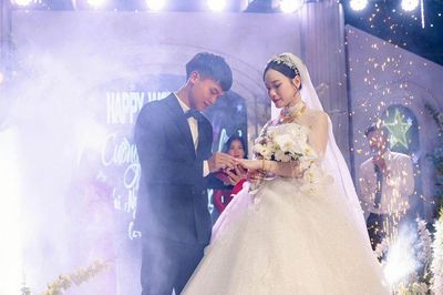 Không phải ai cũng dám thử: Những món ăn 'kén người' nhất ở xứ Nghệ quê Hồ Văn Cường