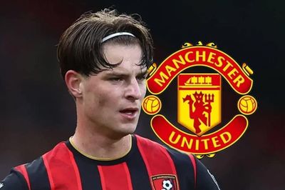 Man Utd chuyển hướng sang Alex Scott: Bước ngoặt 60 triệu bảng và toan tính của Michael Carrick
