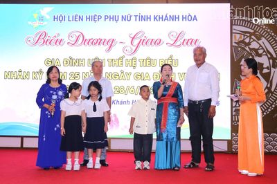 Giao lưu, biểu dương 70 gia đình liên thế hệ tiêu biểu