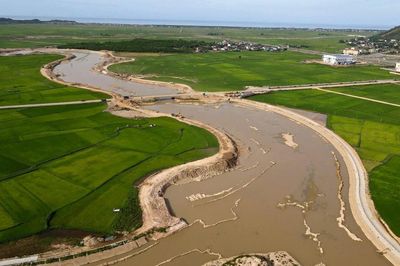 Đại công trường tiêu thoát lũ phía Nam Hà Tĩnh tăng tốc về đích