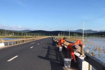 Đường Hồ Chí Minh qua Quảng Ngãi êm thuận sau sửa chữa