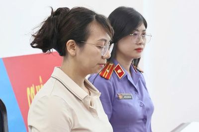Một cựu kiểm sát viên Viện Kiểm sát nhân dân Hà Nội bị bắt tạm giam