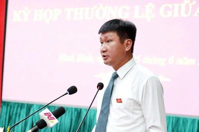 Khai mạc Kỳ họp thường lệ giữa năm 2026, HĐND tỉnh Ninh Bình khóa XVI: Đứng đầu cả nước chuyển đổi số trong các cơ quan nhà nước