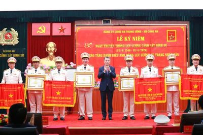 'Chúng tôi nguyện dấn thân vì bình yên Thủ đô'!