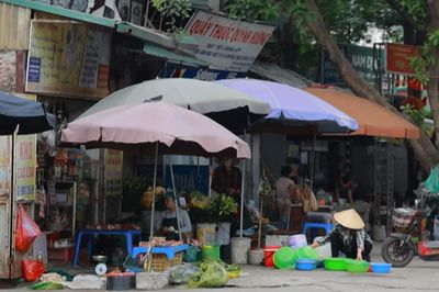Đường Phan Trọng Tuệ nhếch nhác, lộn xộn