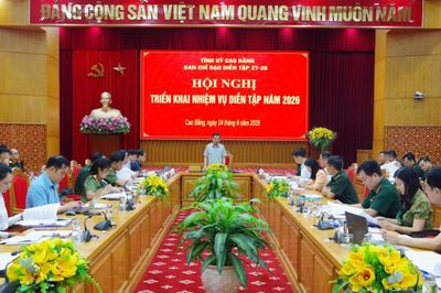Phó Bí thư Thường trực Tỉnh ủy, Trưởng Đoàn đại biểu Quốc hội tỉnh Bế Thanh Tịnh chủ trì hội nghị triển khai nhiệm vụ diễn tập năm 2026