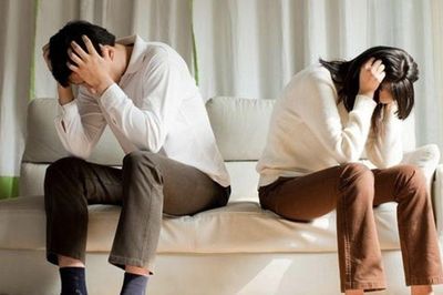 Điều tồi tệ sẽ xảy ra khi bạn bắt đầu tin rằng mọi cặp đôi trên mạng đều hạnh phúc hơn mình