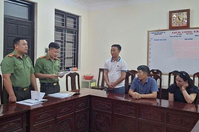 Triệt phá đường dây mua bán hóa đơn trái phép tại Nghệ An