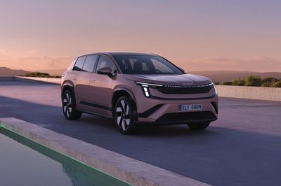 Skoda Peaq trình làng: Ô tô điện lớn nhất của hãng, chạy 647km mỗi lần sạc đầy