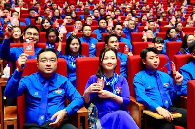 Ban Chấp hành Trung ương Đoàn khóa XIII gồm 123 Ủy viên