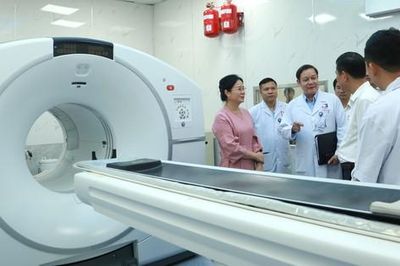 Đưa kỹ thuật cao đến gần bệnh nhân ung thư, giảm nỗi lo chuyển tuyến