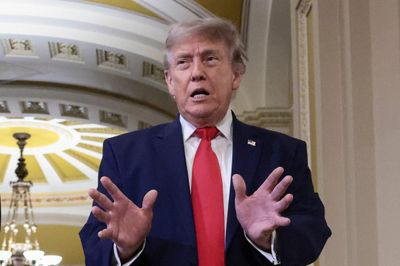 Thượng viện Mỹ bác nghị quyết hạn chế ông Trump về Iran