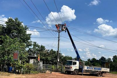 Điện lực TP. Kon Tum hoàn thành chuyển đổi vận hành lưới điện 35kV sang 22kV