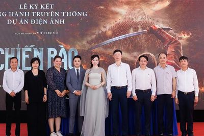 Đạo diễn Victor Vũ làm phim kỷ niệm 610 năm Khởi nghĩa Lam Sơn