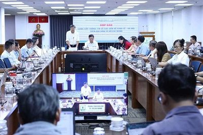 Lễ kỷ niệm 50 năm Ngày thành phố Sài Gòn-Gia Định chính thức vinh dự mang tên Chủ tịch Hồ Chí Minh diễn ra vào sáng 2/7