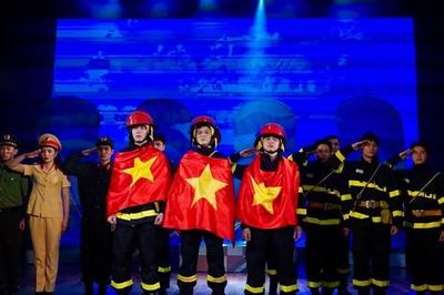 Khán giả miền Nam háo hức đón xem vở kịch 'Ngược chiều bình an'