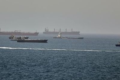 Chiến dịch sơ tán quy mô lớn tại Hormuz