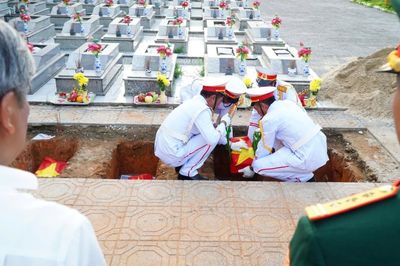 Xã Trà Liên truy điệu, an táng 5 hài cốt liệt sĩ