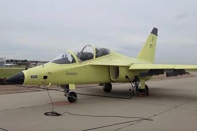 Nga công bố cột mốc mới của Yak-130M sau chuyến bay thử đầu tiên