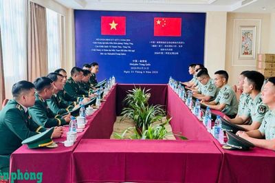 Tăng cường trao đổi thông tin, phối hợp chặt chẽ trong quản lý, bảo vệ biên giới