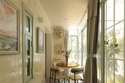 'Tái sinh' nhà tập thể cũ chỉ hơn 20m2 thành tổ ấm thanh lịch