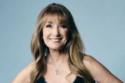 'Bond girl' Jane Seymour tuổi 75 vẫn trẻ đẹp, xác nhận đến Việt Nam