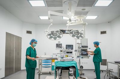 Bác sĩ ở Bệnh viện Việt Đức, Bạch Mai cơ sở 2 được hỗ trợ 15,6 triệu đồng/tháng