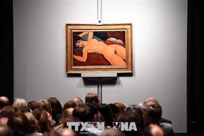 Danh họa Modigliani lập kỷ lục đấu giá mới tại châu Âu