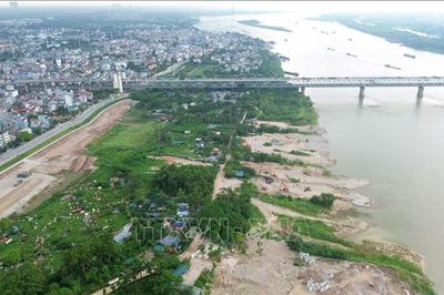 Kiên định nguyên tắc 'tái định cư đi trước' trong triển khai Đại lộ cảnh quan sông Hồng