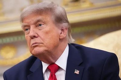 Ông Trump dành lời khen ngợi hiếm hoi cho ông Zelensky