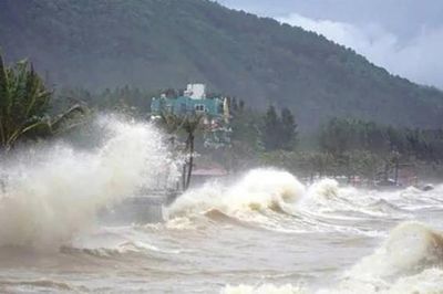 Công văn hỏa tốc: 12 tỉnh, thành khẩn trương ứng phó thời tiết nguy hiểm