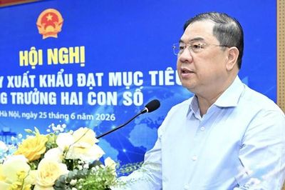 Phó Thủ tướng Thường trực chỉ đạo 7 nhóm giải pháp trọng tâm thúc đẩy xuất khẩu