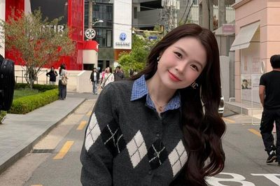 Nhan sắc 'lão hóa ngược' của Sam ở tuổi U40 khiến dân tình xuýt xoa