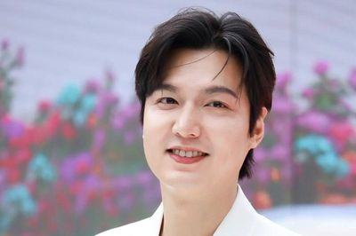 Lee Min Ho bất ngờ trước tình cảm của người hâm mộ toàn cầu