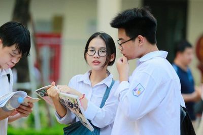 Trúng tuyển lớp 10 nhưng quên thao tác này, học sinh có thể mất suất học