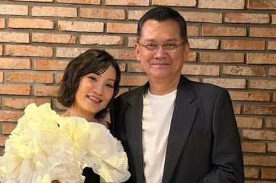 Tình yêu bền chặt của NSƯT Hữu Châu và Hồng Đào