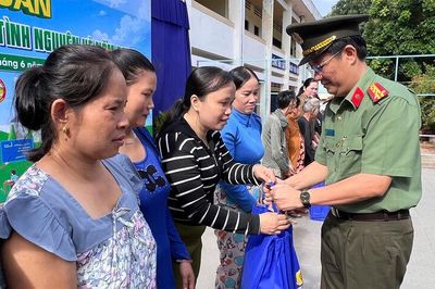 Tuổi trẻ Công an hướng về cộng đồng