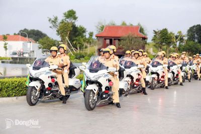 Chặn vi phạm trật tự từ sớm, giữ yên đường phố