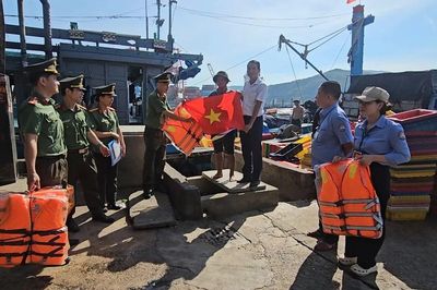 Gia Lai: Lực lượng Công an tích cực tham gia tháo gỡ cảnh báo 'Thẻ vàng' IUU