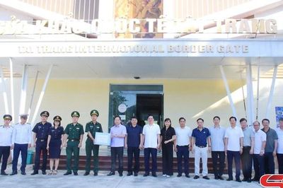 Đoàn đại biểu cấp cao tỉnh Sơn La bắt đầu chuyến thăm và làm việc tại các tỉnh Bắc Lào
