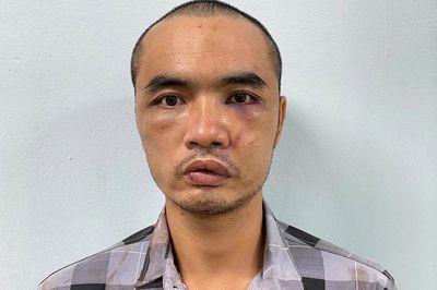 Hà Nội: Đối tượng chém thủng kính hàng loạt ô tô ở Tây Hồ khai gì?